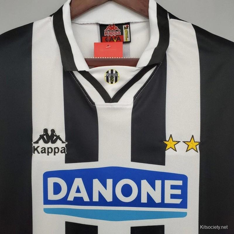 Retro 94/95 Juventus Home Jersey - Kitsociety